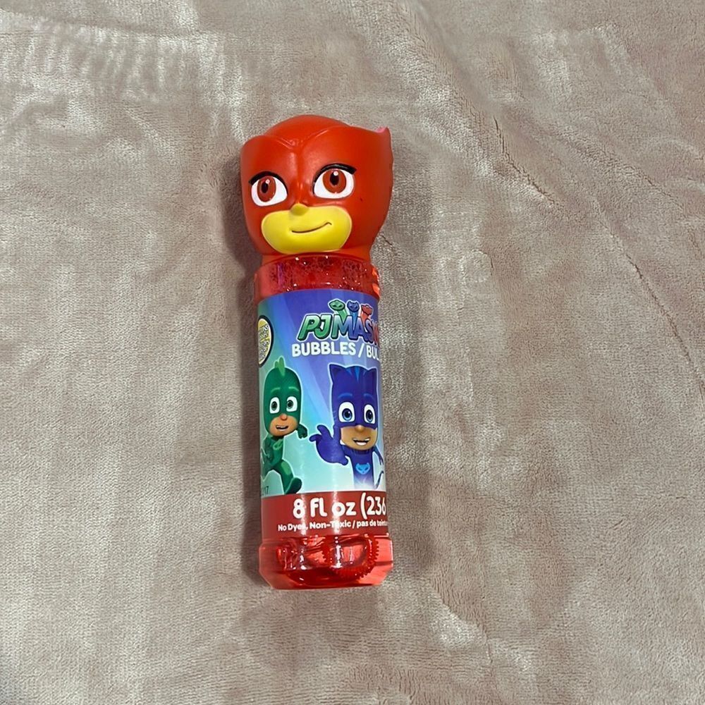 P.J. mask bubbles  